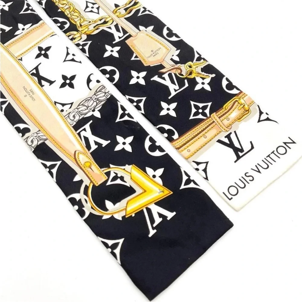 Louis Vuitton Monogram Black and White Scarf - Picture 8 of 13